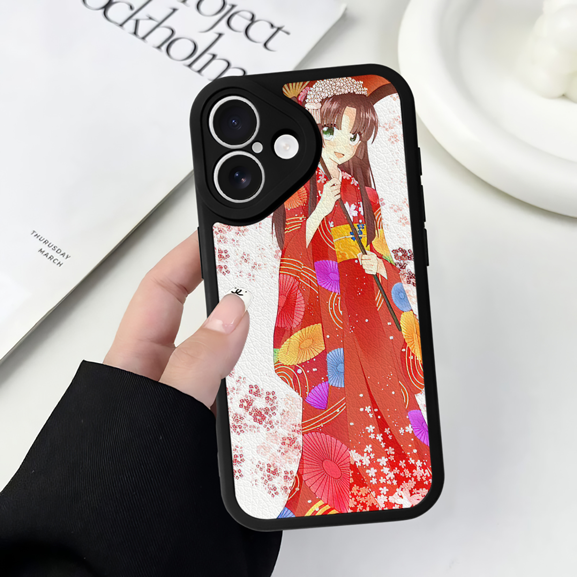（画像用） ぎんたま 坂田銀時（さかたぎんとき） 神楽 志村新八（しむら しんぱち） GINTAMA Sakata Gintoki Kagura Shimura Shinpachi 【iPhone 16シリーズ対応】シリコンスマホケース（レザー調） 材質：シリコン